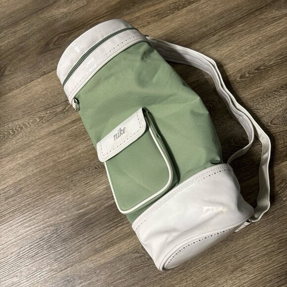 Nike Golf Club Shaped Bag Sage White Canvas Carry On Crossbody Sling bag barrel - Picture 1 of 6